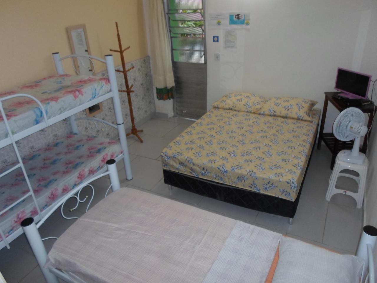 Oasis Do Sertao Hostel E Pousada 特里温福 外观 照片