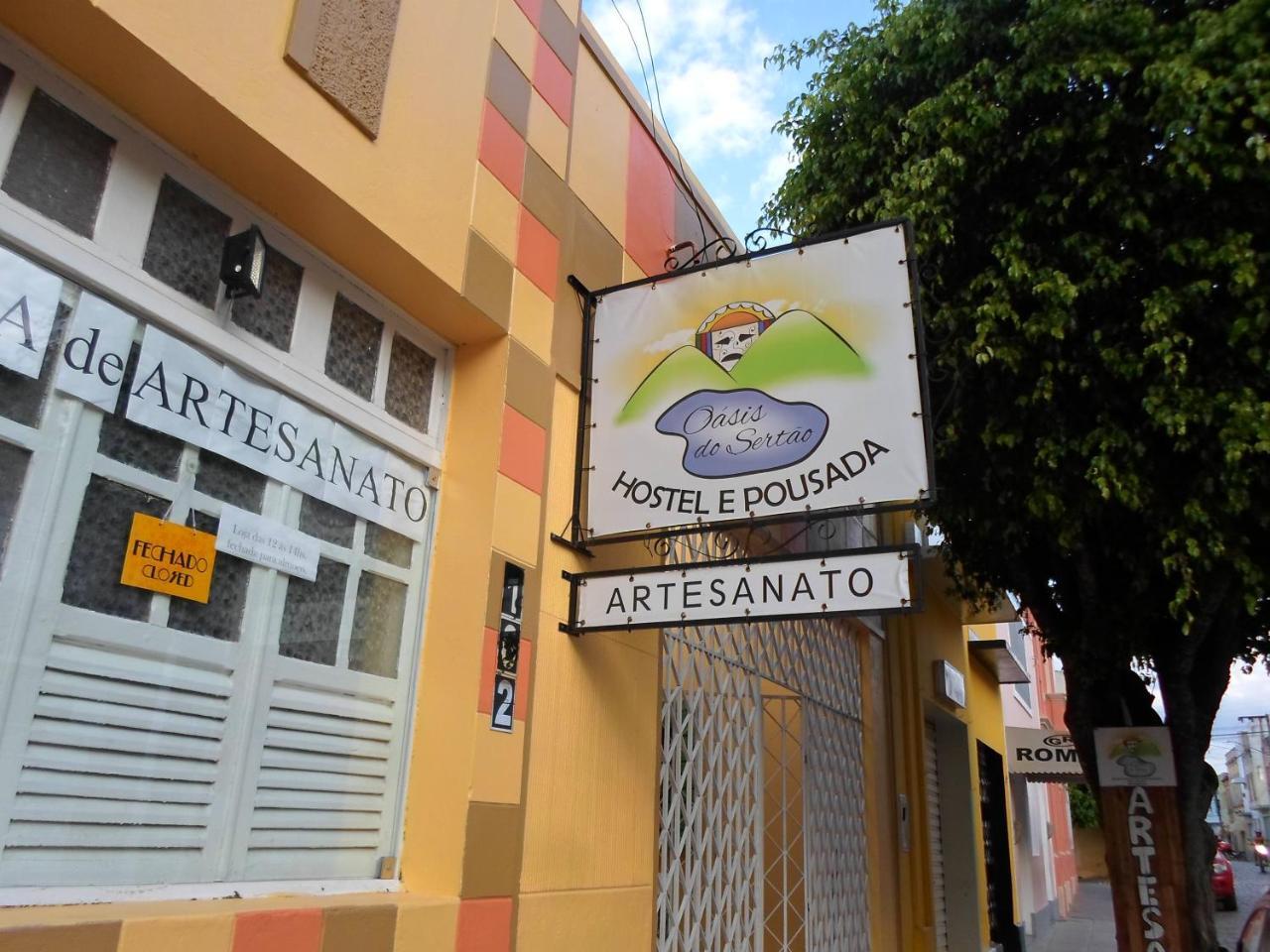 Oasis Do Sertao Hostel E Pousada 特里温福 外观 照片
